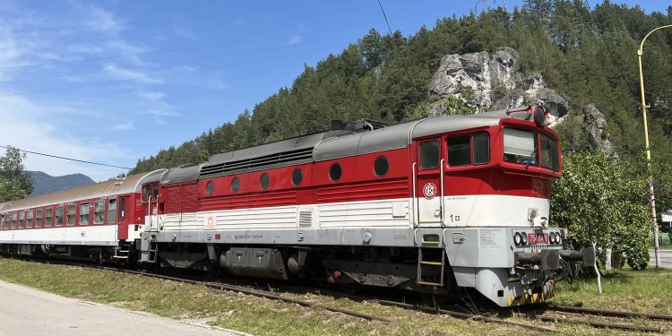 Na Zápalkáreň dorazila zatiaľ najdlhšia 200-metrová vlaková súprava