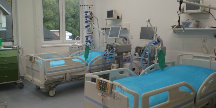 Vo vojenskej nemocnici opäť platí zákaz návštev až do odvolania