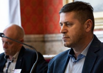 Ružomberčania budú voliť po starom, zníženie počtu poslancov neprešlo