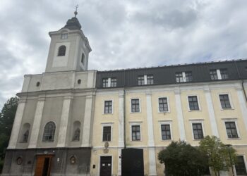 Aké boli začiatky pôsobenia jezuitov v Ružomberku? 