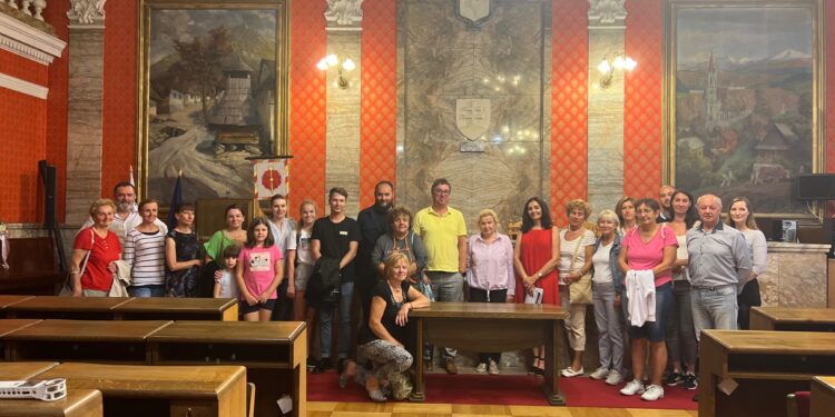 Ružomberčania sa túlali po mestskej radnici 