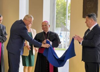 V univerzitnej knižnici odhalili pamätnú tabuľu dekanovi Alojzovi Kostelanskému  