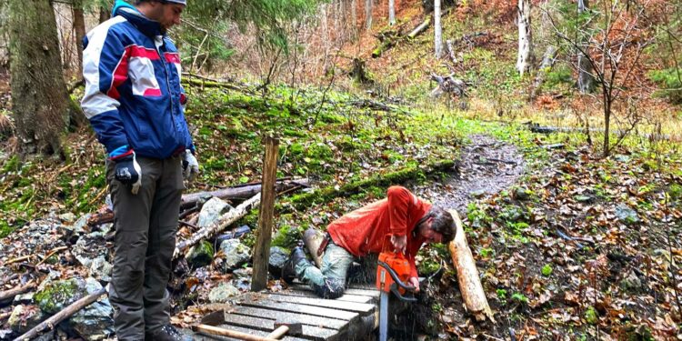 Náučný chodník Známa – Neznáma v Čutkovskej doline pred zimou opravili. Iniciátori uvažujú aj nad jeho rozšírením