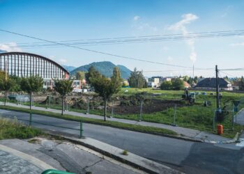 Krátko pred odchodom z funkcie podpísali vyše miliónový dodatok k plavárni. Nové vedenie mesta ho chce zrušiť