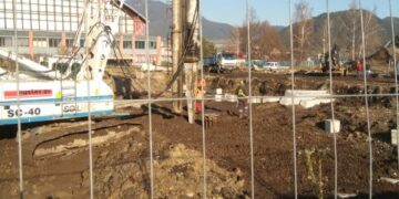 ČO BOLO, TO BOLO. A ČI Z BLATA DO KALUŽE ?