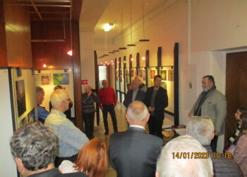 Vchádzajú do dverí stovky