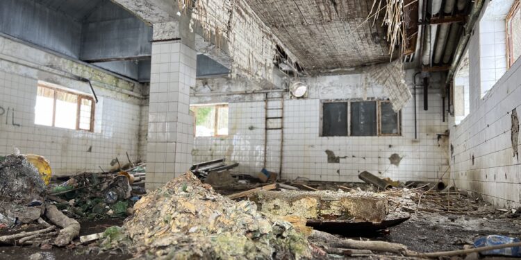 Kedysi boli pýchou monarchie, dnes sú už len kulisou do katastrofického filmu (fotoreportáž)