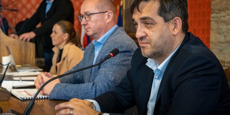 Radnica si objednala personálny audit za takmer 30-tisíc eur. Nastane generačná výmena zamestnancov?