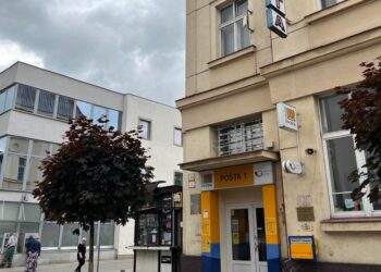 Bezbariérový vstup na poštu by mal byť hotový do konca júna