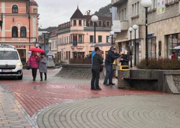 Dlažba v uliciach Ružomberka je nebezpečná. Začne mesto s komplexnou rekonštrukciou centra?