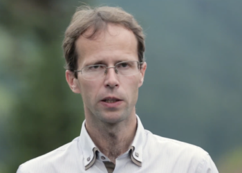 Ivan Rončák: Poslanec nemá riešiť nesvietiace lampy v meste