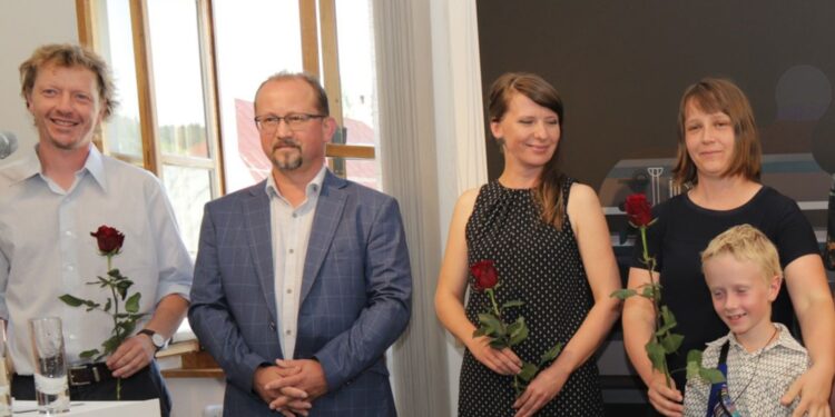 Sochy z dreva aj videoprojekcia z Ukrajiny: V Oravskej galérii vystavujú Ružomberčania